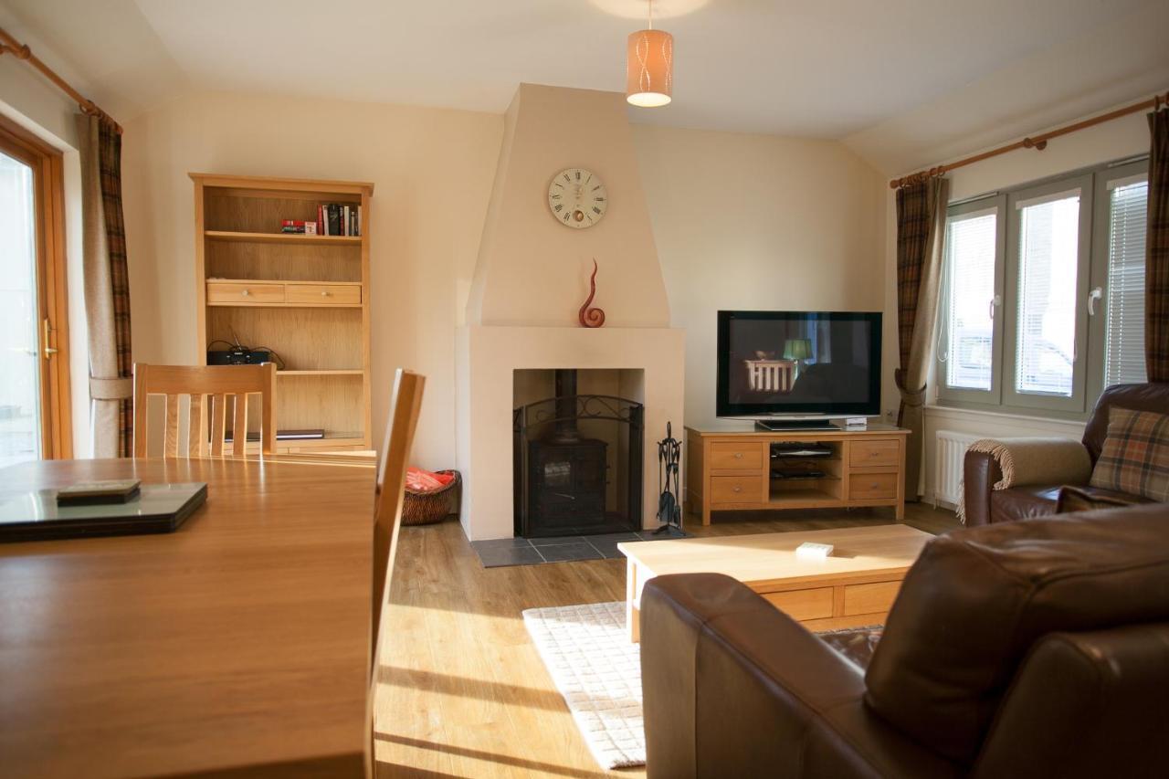 Loch Ness Abbey Cottages Fort Augustus Luaran gambar