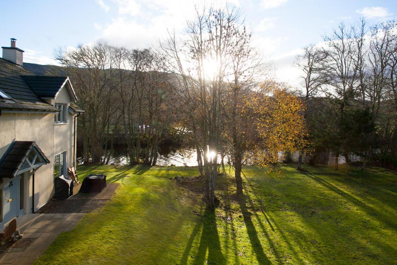 Loch Ness Abbey Cottages Fort Augustus Luaran gambar